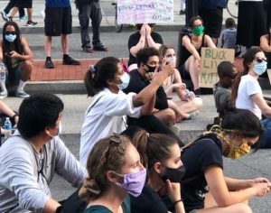 3A07674F ED32 44DD B0CF 0F366BA84E5D 300x236