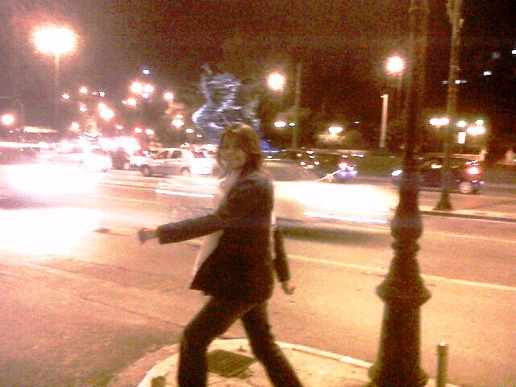 من أثينا إلى ملقا ، تعلم اللغة في رحلة الصمت